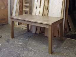 005 nabytek na zakazku cerny