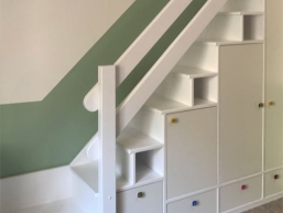 014 ulozne schody cerny