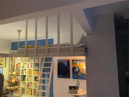 033 patro na spani cerny